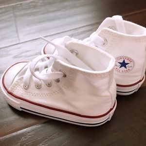 New white toddler converse